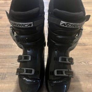 Nordica GP03 Pure Overlap Alpine/Downhill Ski Boots Size 27.0/27.5 Men's